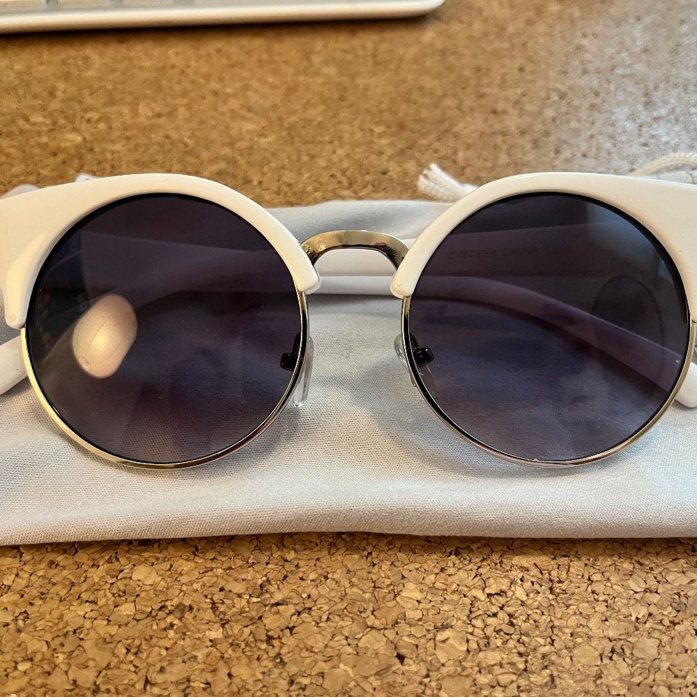 Round Retro White Women's Sunglasses